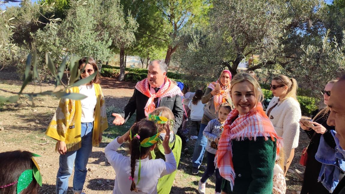 Geleneksel Çocuk Oyunları Şenlikleri ve Zeytin Hasadı Kermesi